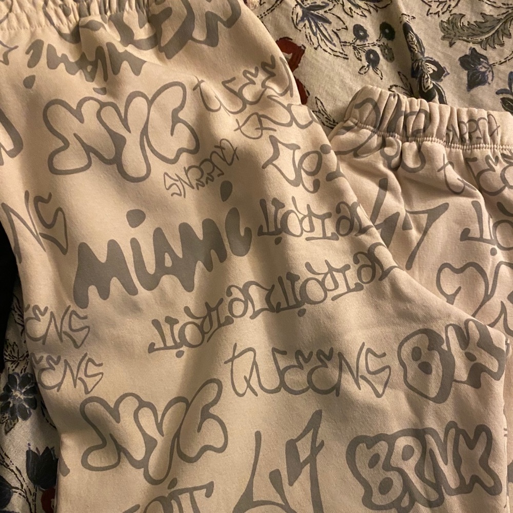 Graffiti Joggers